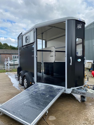 Ifor williams hb511 - ifor, horse